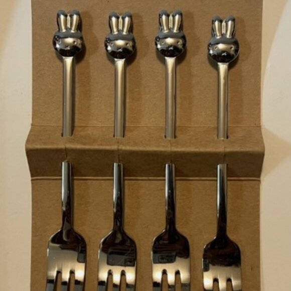 NEW Miffy Pastry Forks stainless steel - 4 pieces - Picture 1 of 7